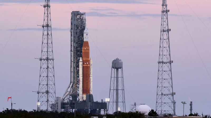 "Artemis Moon Mission Faces Months-Long Delay"