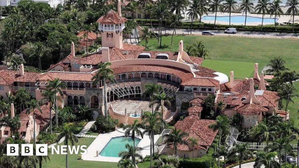 Armed intruder killed after breaching Mar-a-Lago security perimeter