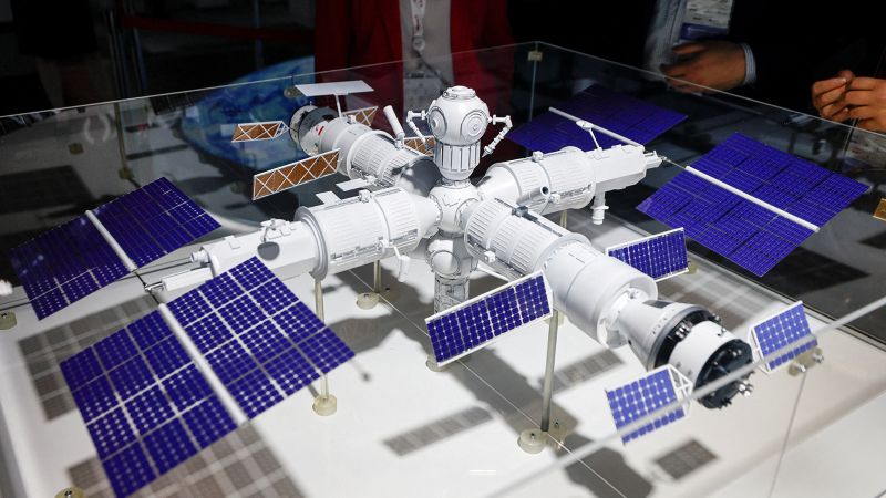 "Russia's Proposal: Collaborative Space Research Module for China, India, Brazil, and South Africa"