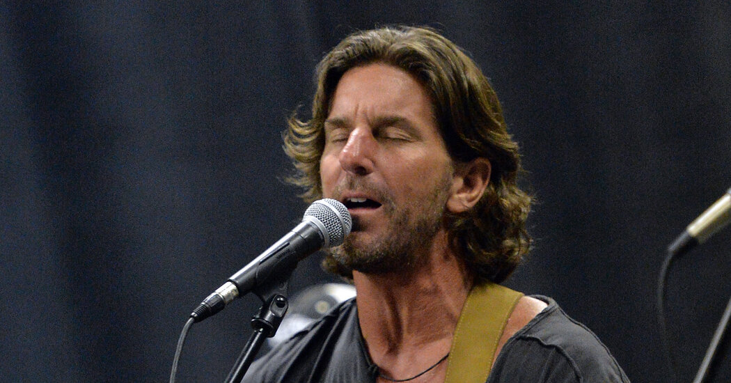 Featured image for Grammy-Winning Songwriter Brett James Dies in North Carolina Plane Crash