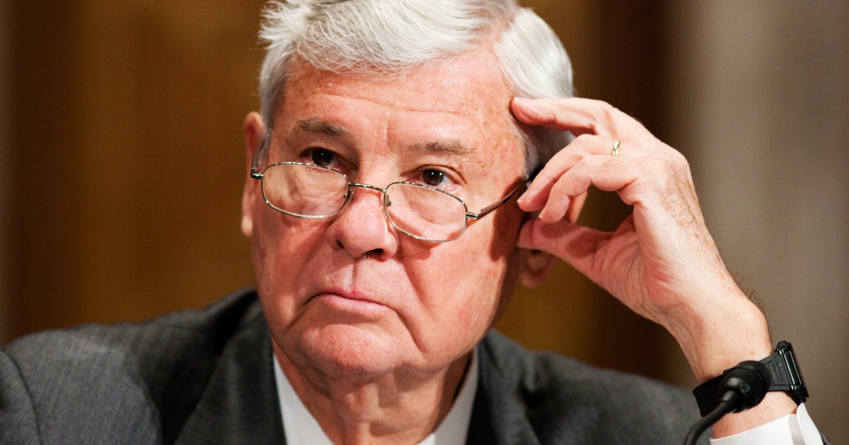 Featured image for "Remembering Bob Graham: Former Florida Governor and U.S. Senator Passes Away at 87"