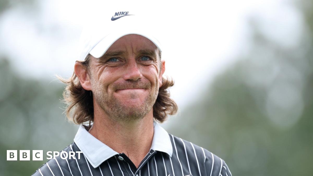 Featured image for Tommy Fleetwood Ties for Lead at PGA Tour Championship