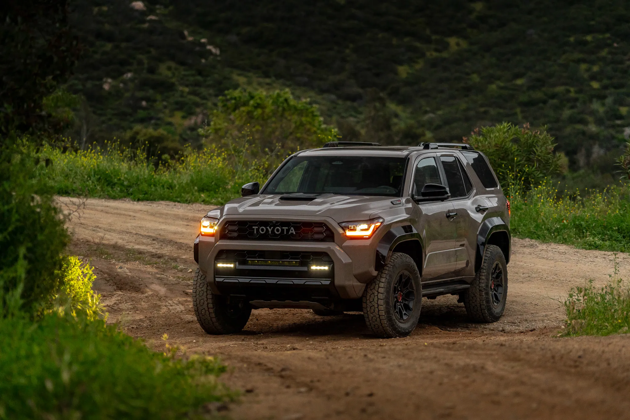Featured image for 2025 Toyota 4Runner: Hybrid Fuel Economy and Pricing Insights