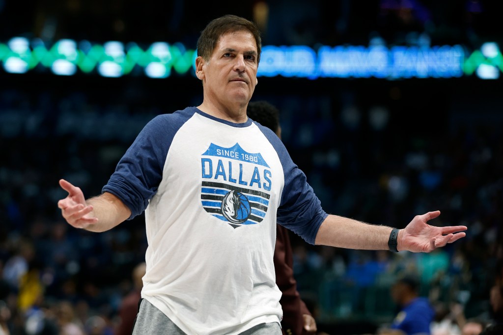 Featured image for Mark Cuban Awards $35M in Employee Bonuses Following Mavericks Stake Sale