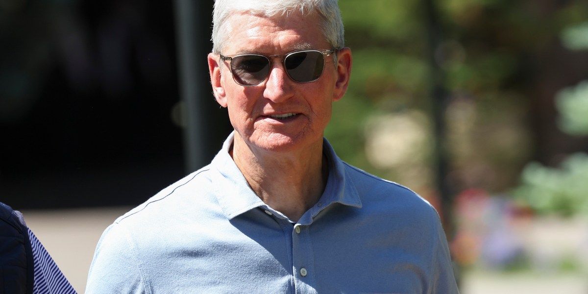 Featured image for "Apple's 2024 Stock Tumble Threatens Most-Valuable Company Crown Amid Tech Rout"