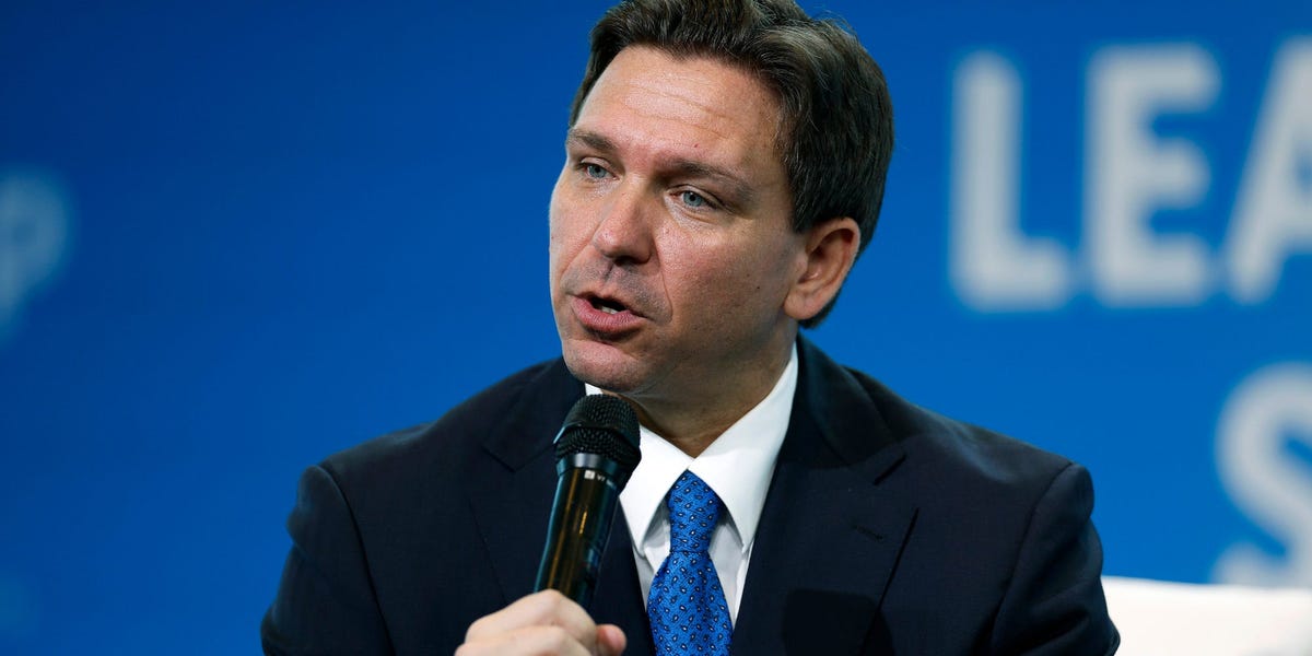 DeSantis' Poll Numbers Slip Against Trump Amid Japan Trip