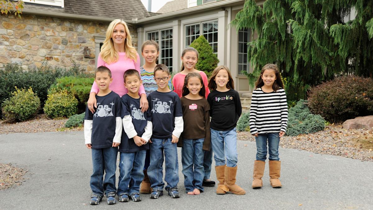 Featured image for Kate Gosselin Opens Up About Her Finances and Work Life