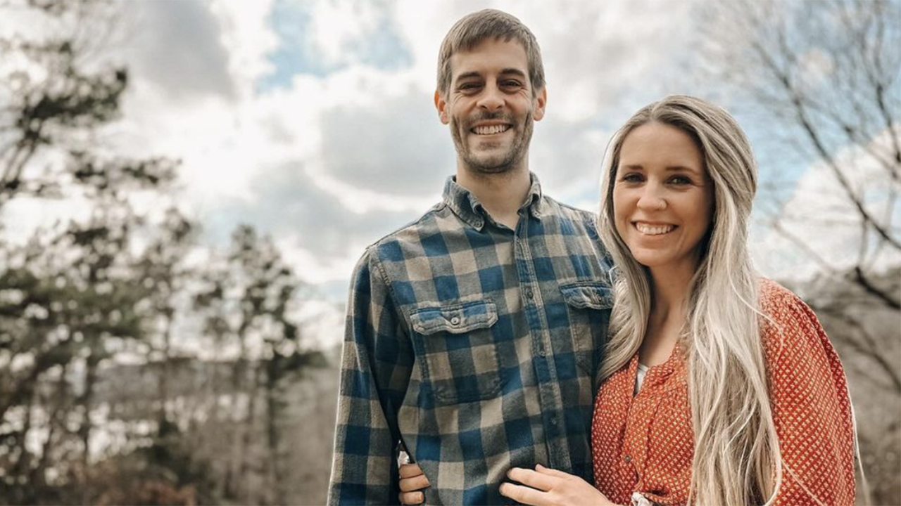 Featured image for "Jill Duggar Shares Heartbreaking Stillbirth of First Daughter"