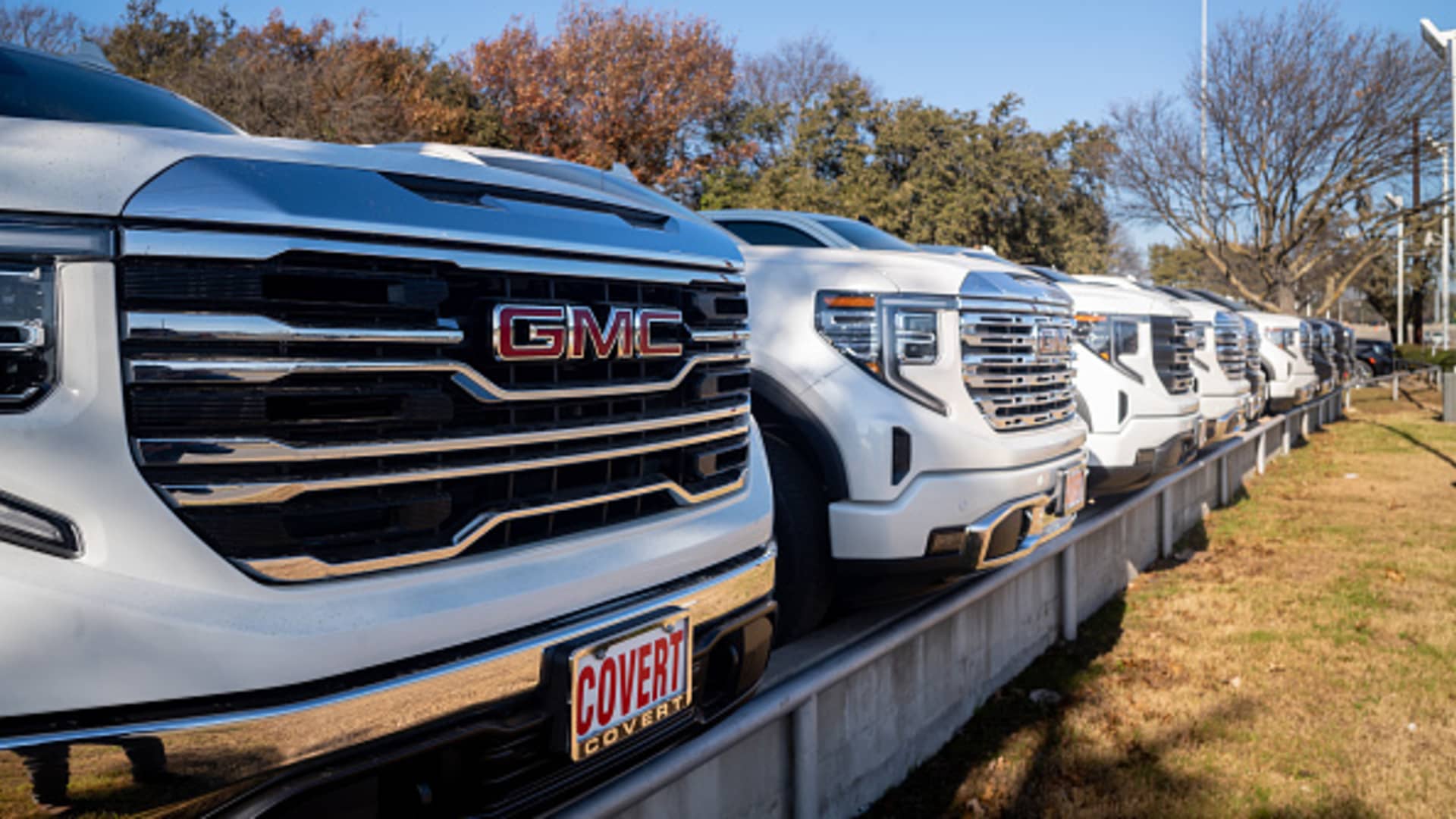 Stocks on the Move: Tesla, DocuSign, GM, and More