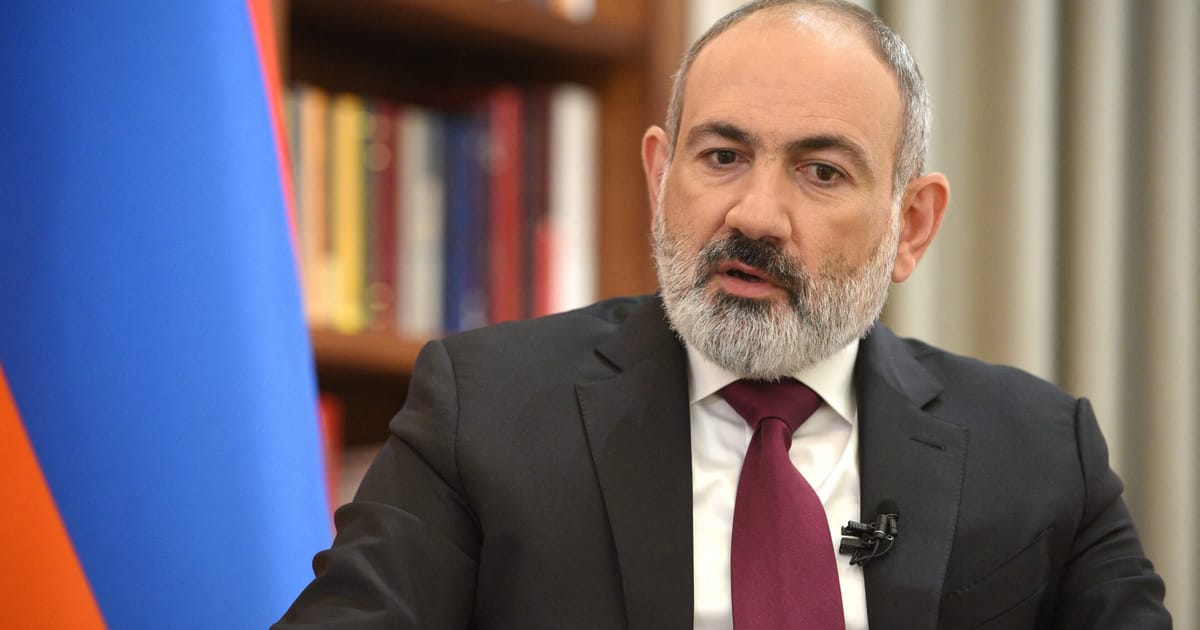 "Armenian PM Offers Territory to Azerbaijan to Prevent War"