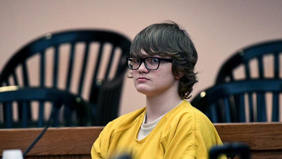 School shooter Jesse Osborne seeks mercy, but victims' families push for justice.