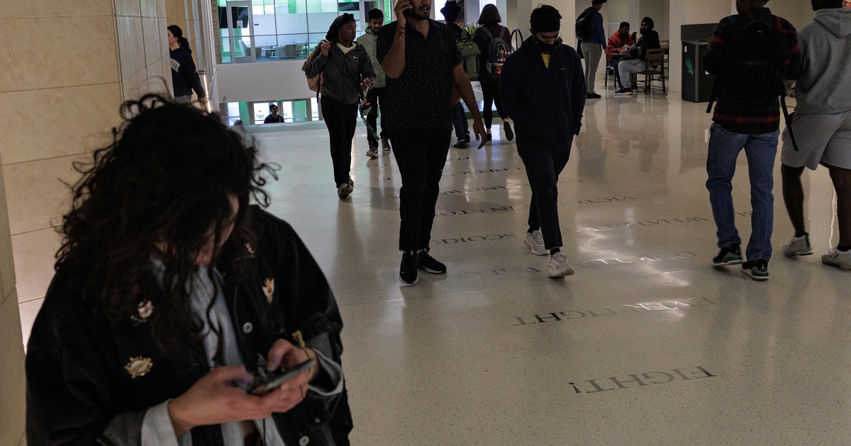 Featured image for Supreme Court Ruling on Affirmative Action Could Impact Diversity in Texas Colleges and Ivy League Schools.