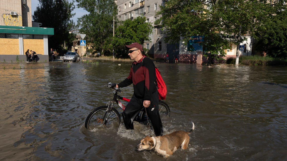 Featured image for Southern Ukraine's Major Dam Damaged in Ongoing Ukraine War