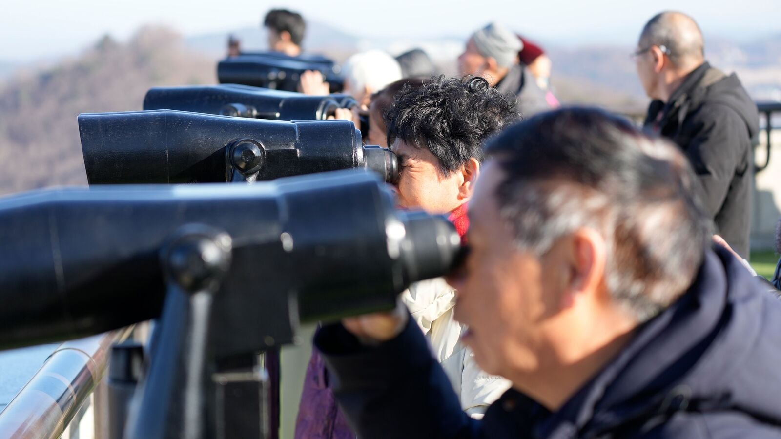 Featured image for "February's Celestial Highlights: Snow Moon, Meteor Shower, and More Skywatching Events"