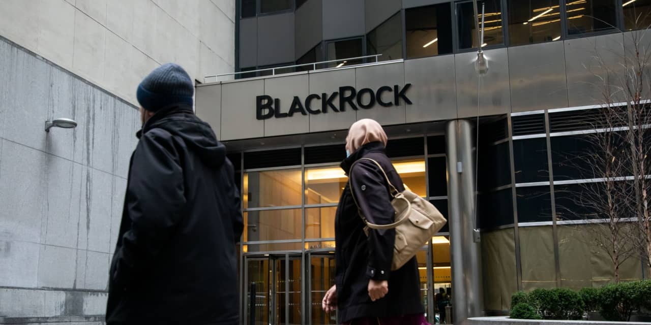 Featured image for "Anticipation of Bitcoin ETFs Sparks Market Surge as Analysts Predict Institutional Investment Growth"