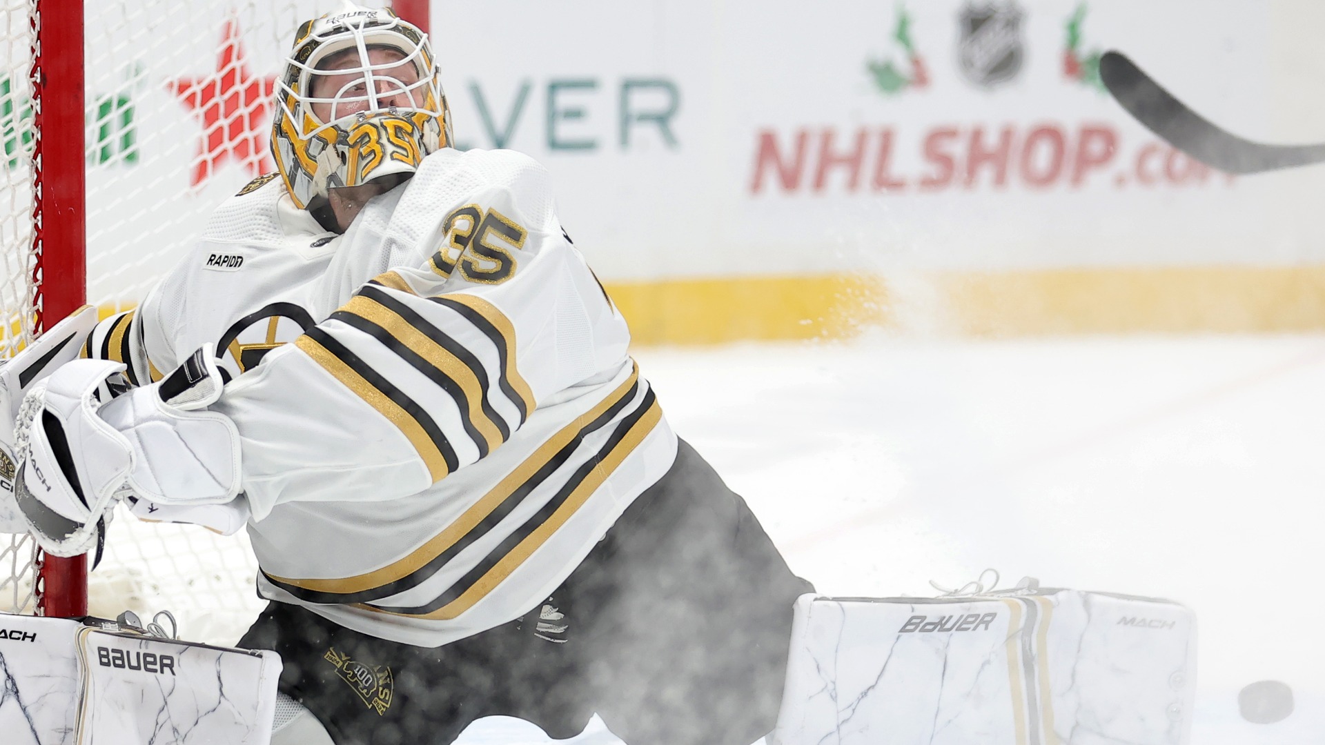 Featured image for "Linus Ullmark's Toe Save Turns the Tide in Bruins' Victory over Islanders"