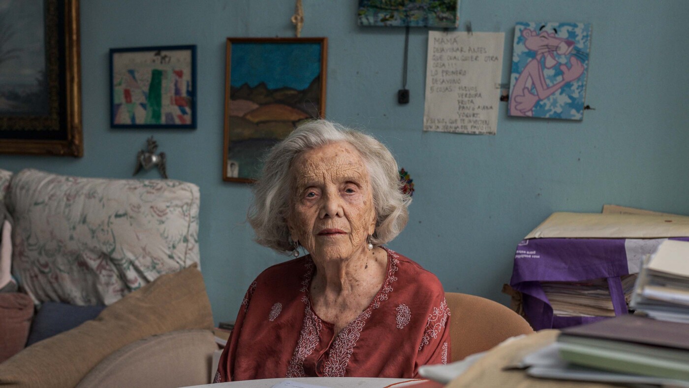 Featured image for "Mexico Poised for Historic Election of First Female President Amidst Challenges"