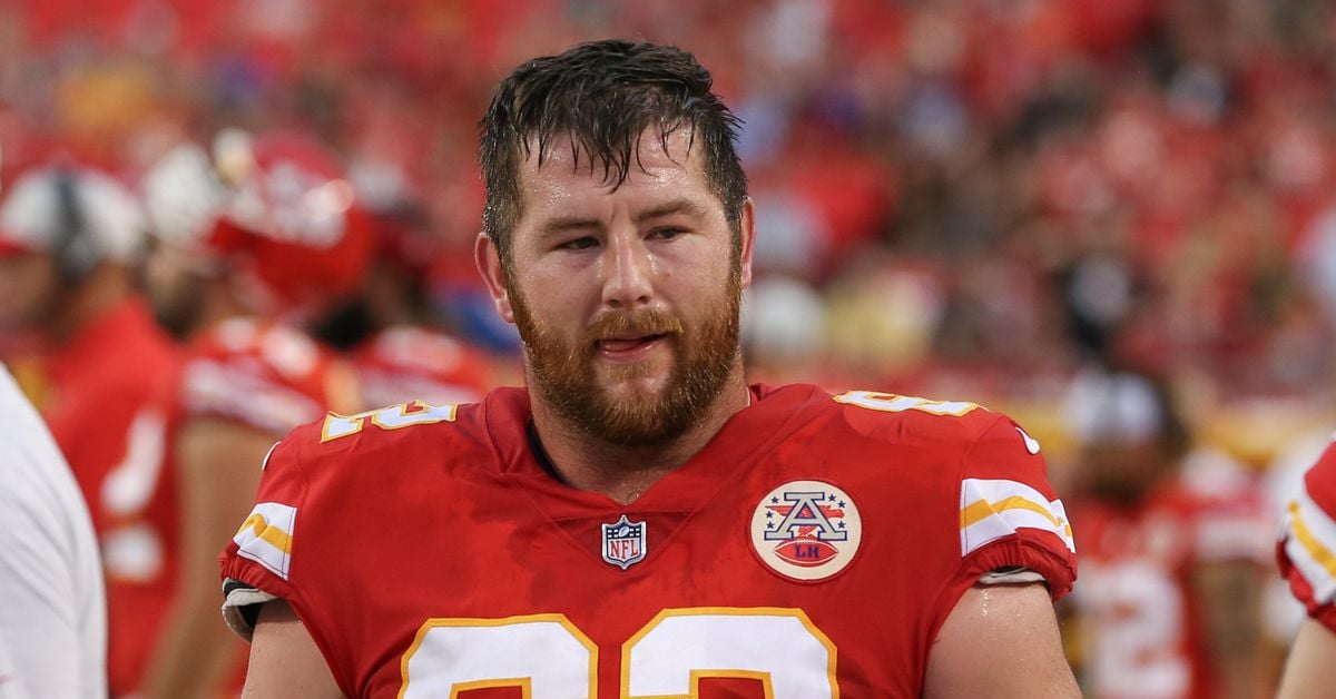 Featured image for "Super Bowl LVIII Injury Update: Joe Thuney Out, Jerick McKinnon Questionable"