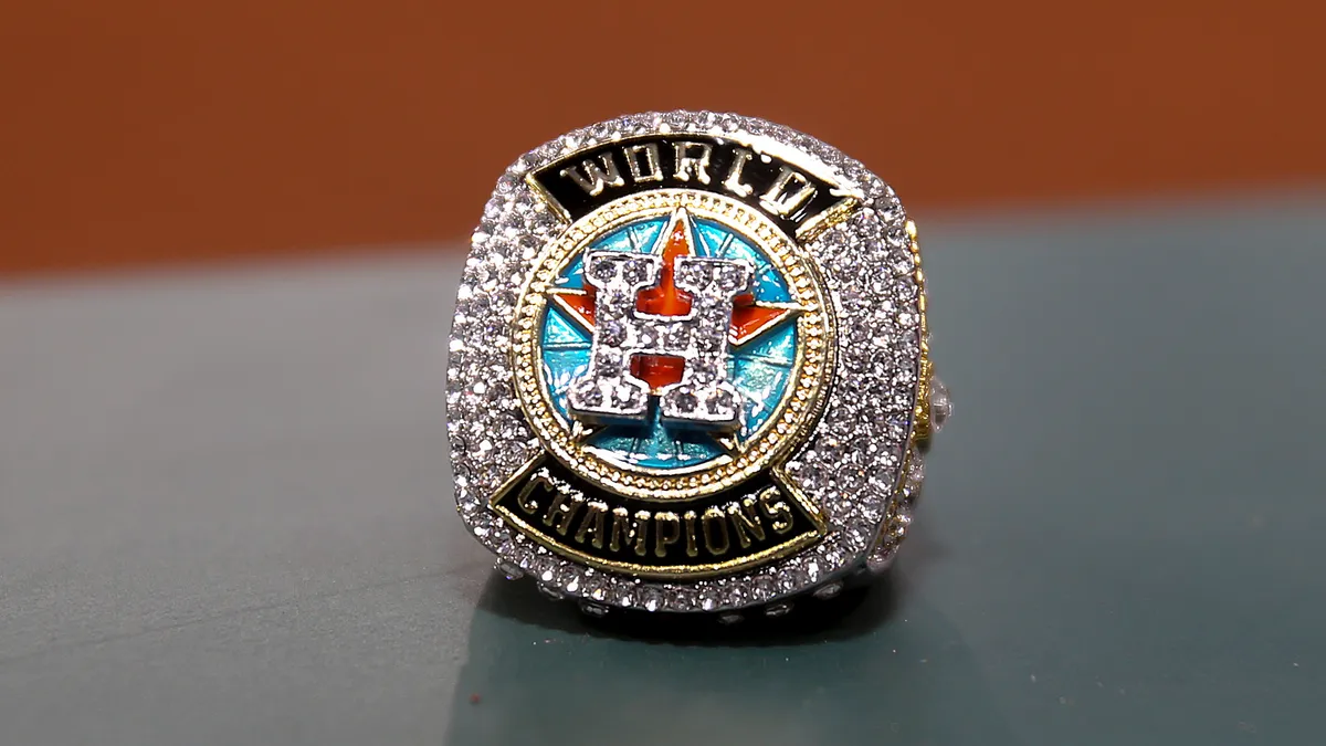 Lost Astros World Series ring returned thanks to social media and young boy's honesty.
