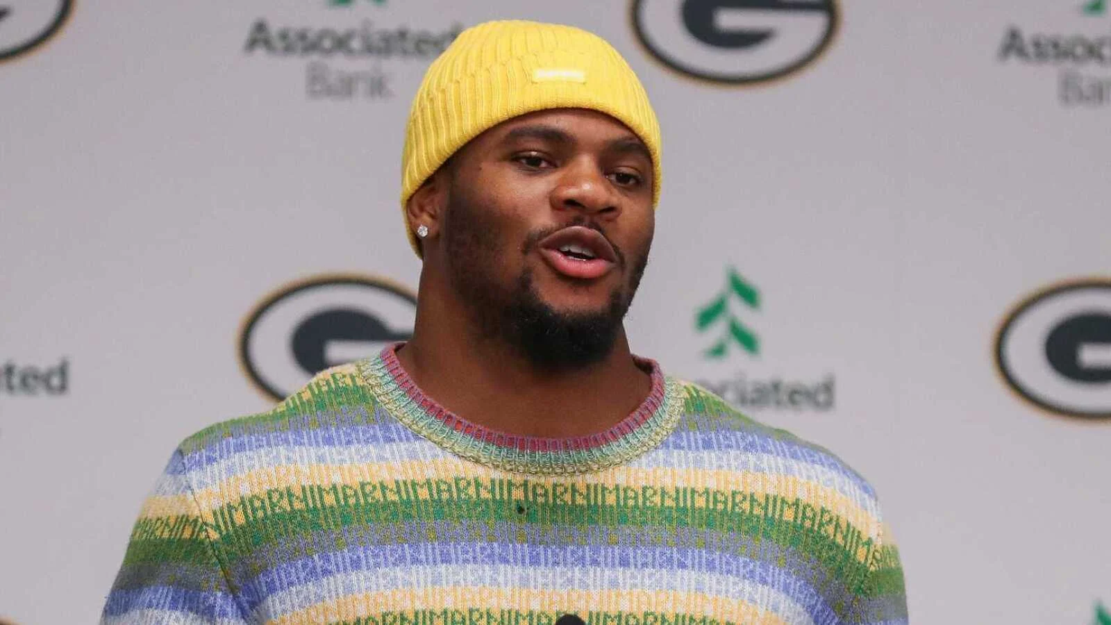 Micah Parsons Faces New Beginnings and Challenges with the Packers