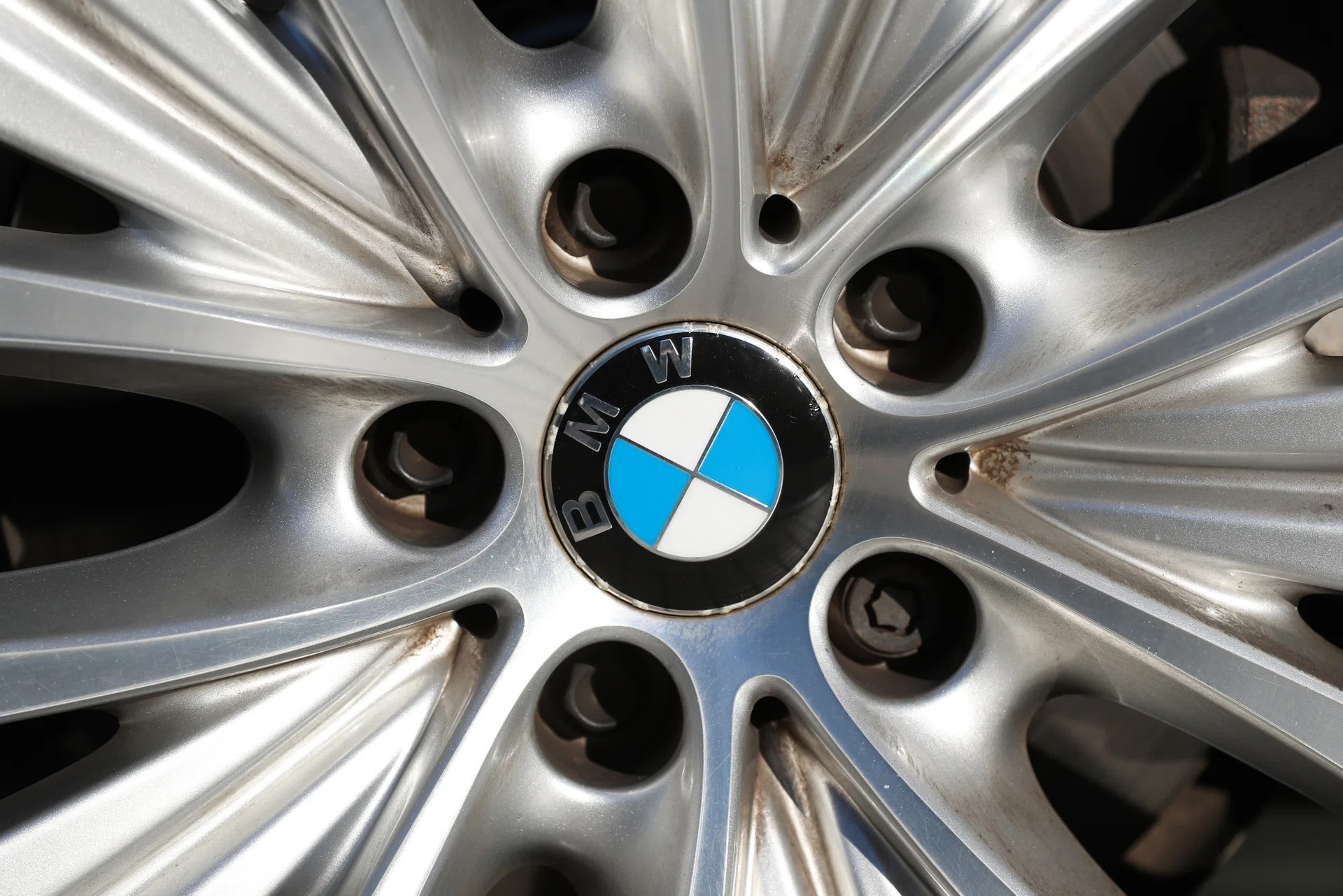 Featured image for BMW recalls over 330,000 vehicles due to fire risk