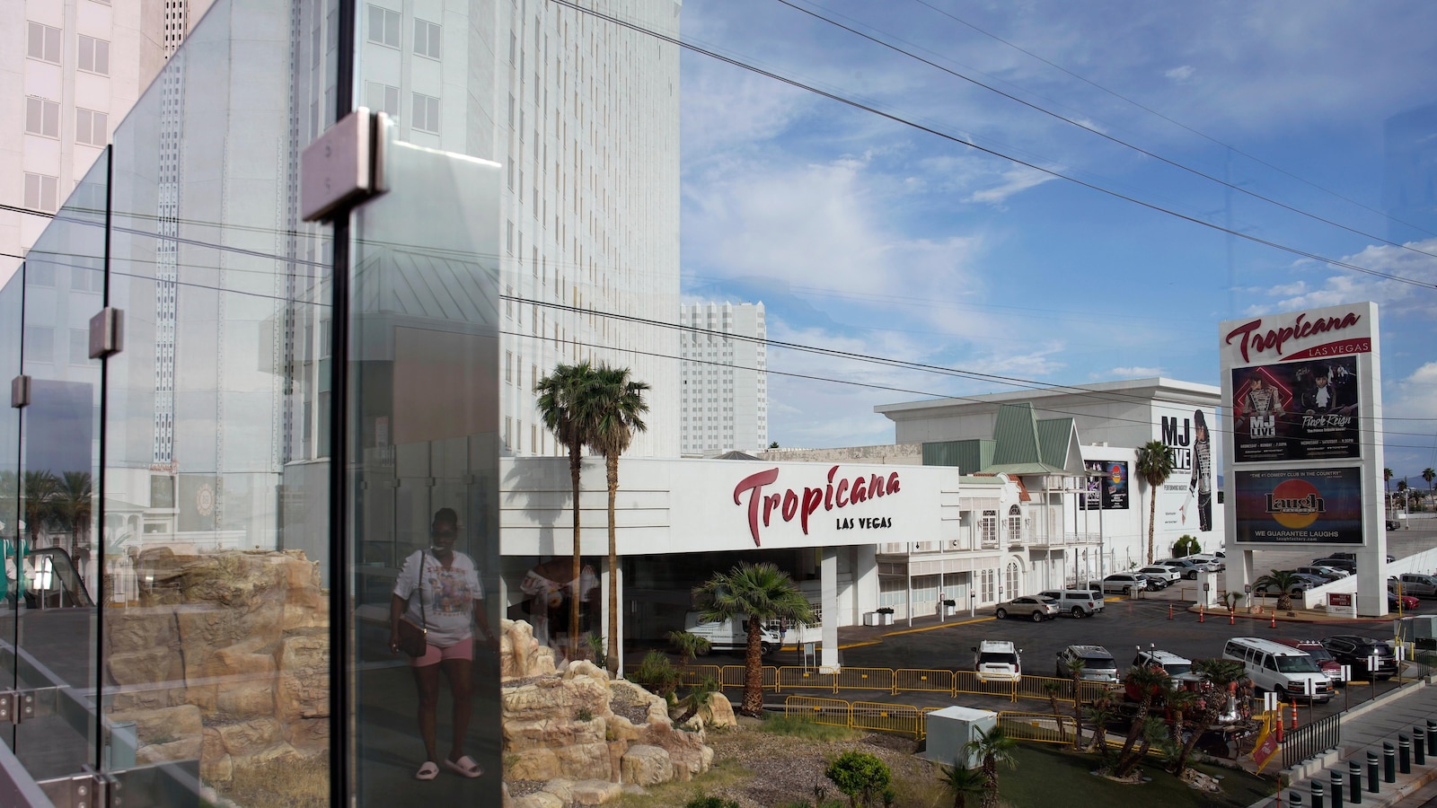 Featured image for "Tropicana Las Vegas to Close for New MLB Stadium"