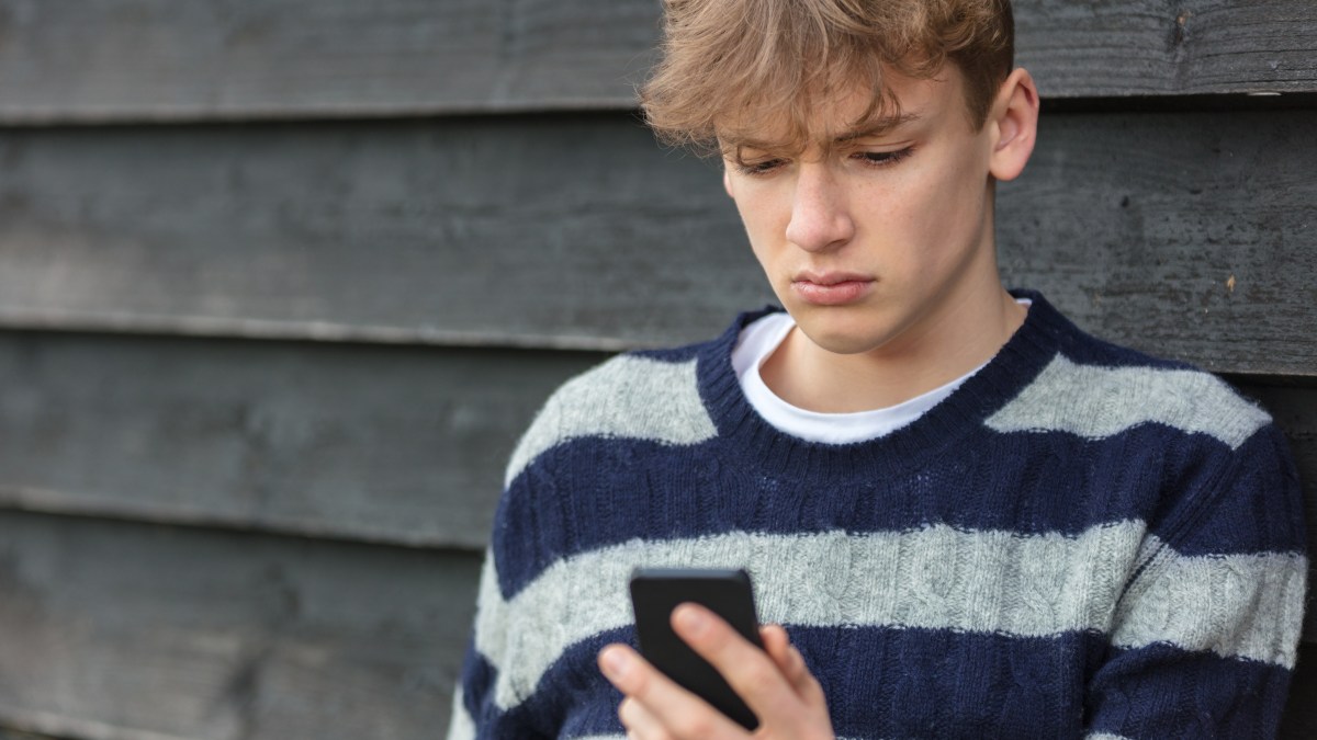 Featured image for Parental Tracking: Balancing Safety and Privacy