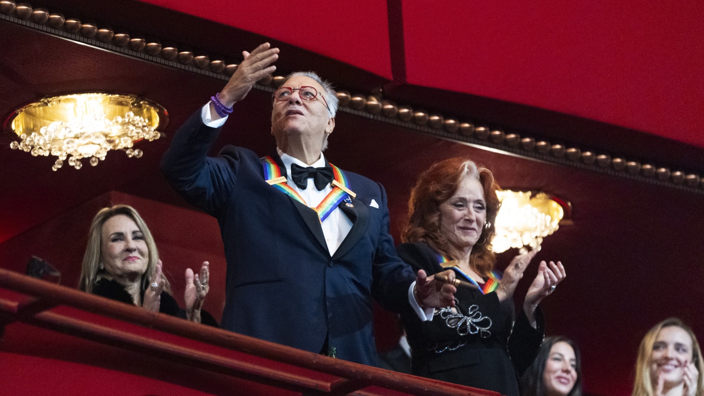 Featured image for Kennedy Center Honors Grateful Dead and Raitt in Biden's Final Term Event