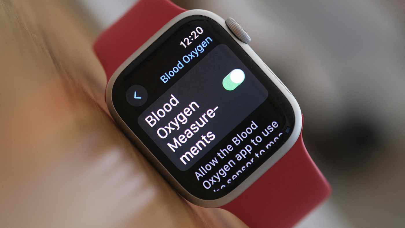 Featured image for "Apple Watch Health Feature Removal Sparks Controversy and Import Bans"