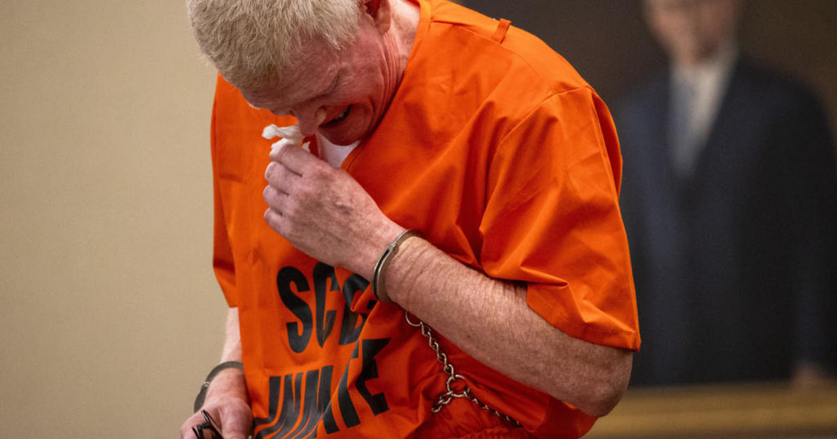 Alex Murdaugh Receives 27-Year Sentence for Financial Crimes, Sparks Outrage and Forgiveness