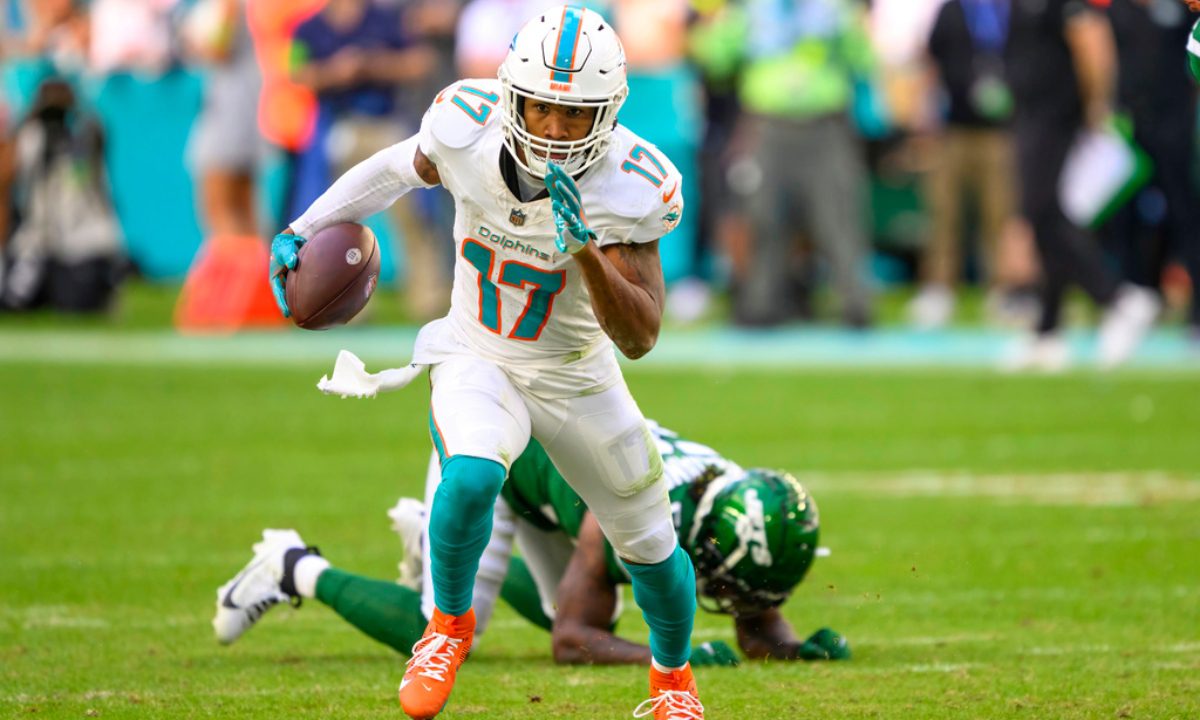 "Top NFL Week 17 Betting Deals: Unlock Thousands in Bonuses with Exclusive Codes"