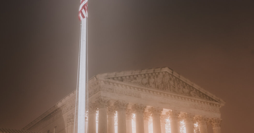 Featured image for "The Shadow Docket" Book Review: A Must-Read by Stephen Vladeck