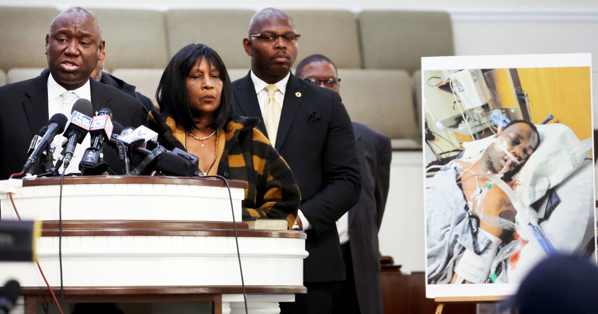 Autopsy confirms blunt force trauma as cause of Tyre Nichols' death at hands of Memphis police.