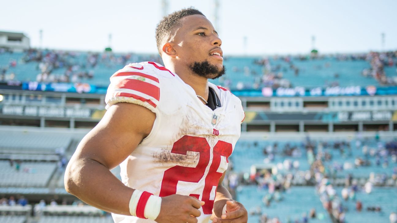 Saquon Barkley's Contract Negotiations with Giants Hang in the Balance.
