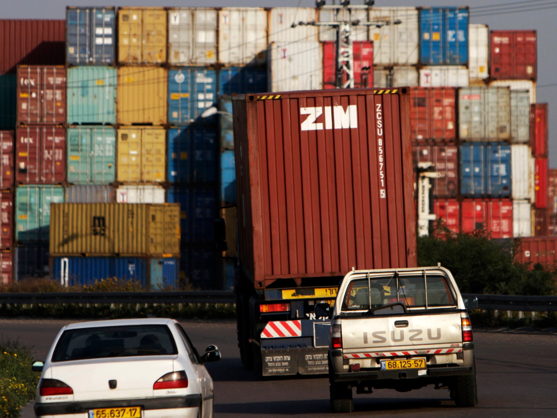Malaysia Implements Ban on Israeli Ships in Response to Gaza Conflict