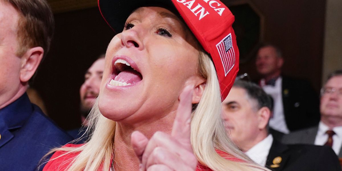 "House Republicans in Chaos as Majority Hangs in the Balance"
