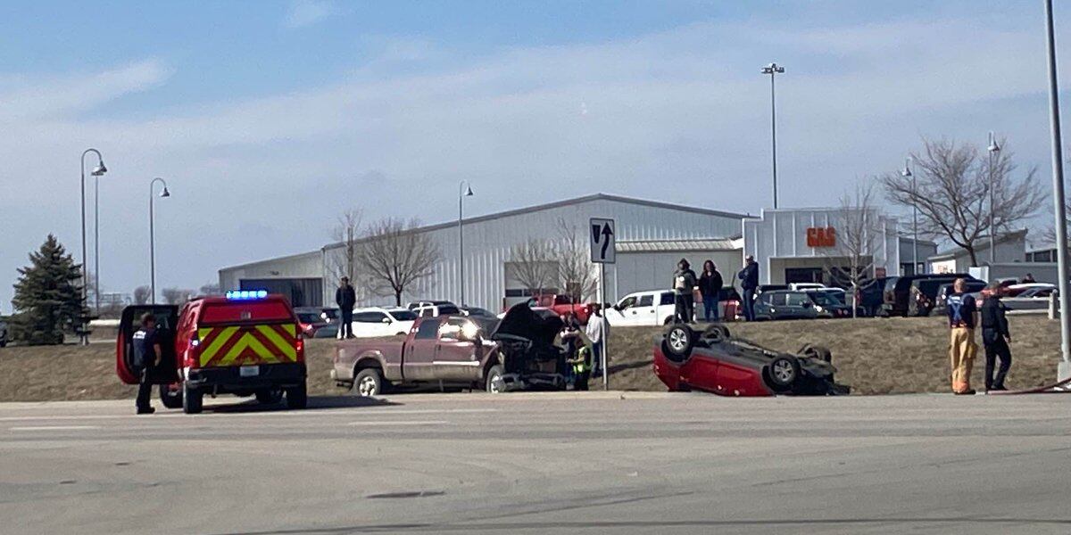 Featured image for Multiple Lincoln Car Crashes Result in Serious Injuries and Citations