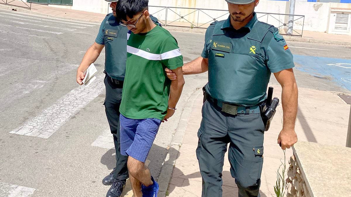 Featured image for "Air Travel Jokes: When In-Flight Humor Lands Passengers in Legal Trouble"