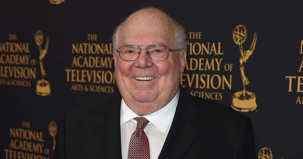 Featured image for "Verne Lundquist's Emotional Farewell at the Masters"