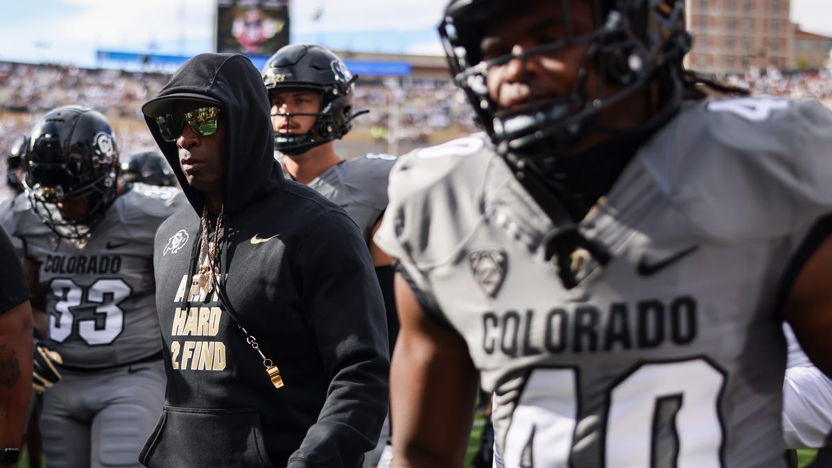 "Deion Sanders' Son Shines as Colorado Takes on Stanford: Live Updates and Predictions"