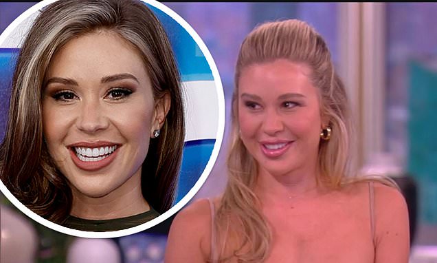 Bachelorette Star Gabby Windey Opens Up About Dating a Woman