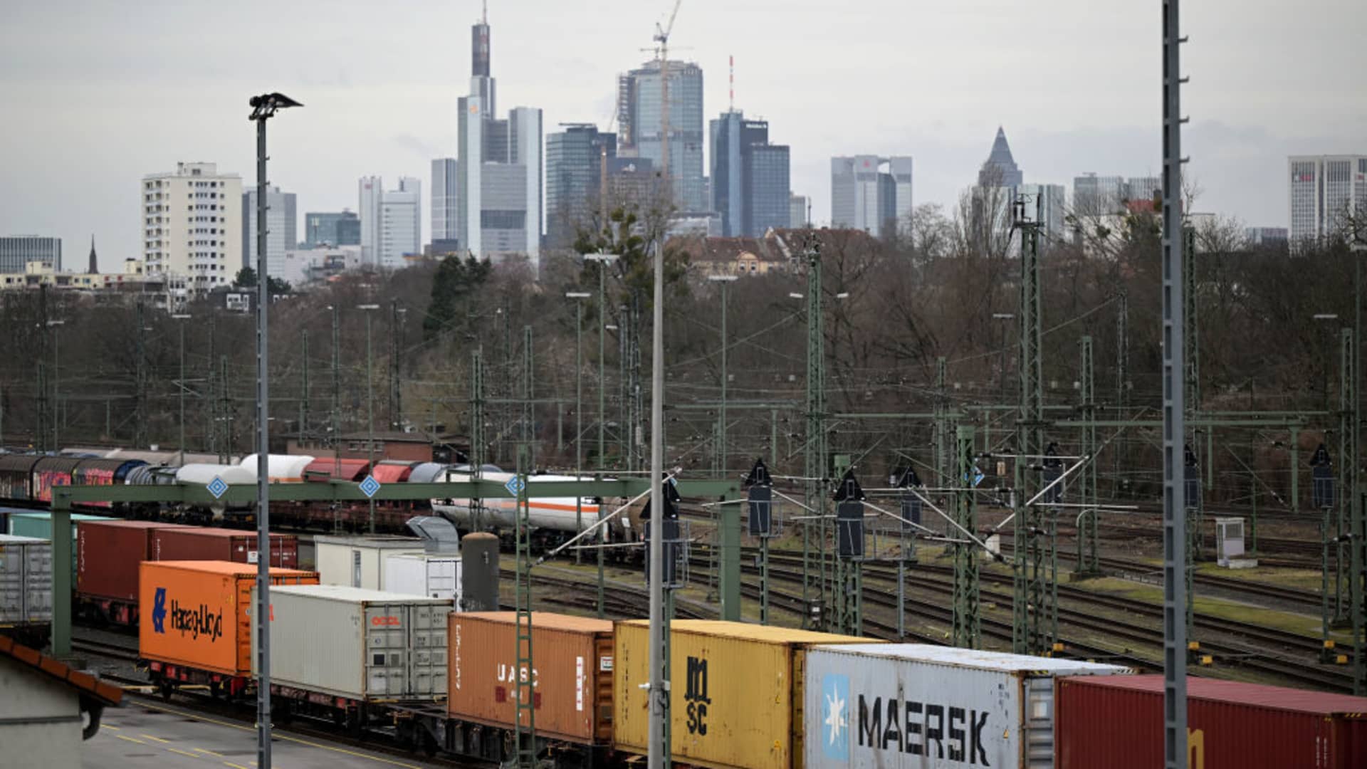 "Europe's Narrow Escape: Q4 2023 GDP Report and Recession Fears"
