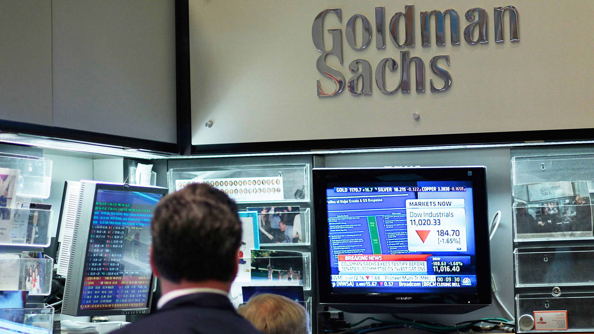 Featured image for Goldman Sachs recommends buying call options on tech giants ahead of earnings.