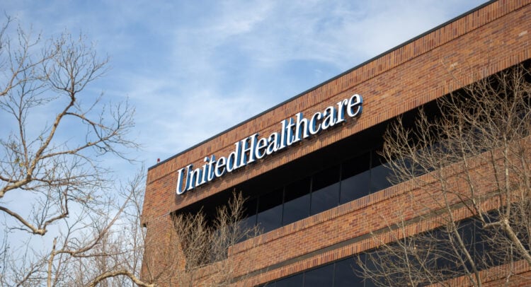 Featured image for UnitedHealth Stock Rises Amid Positive Medicare Ratings and Analyst Optimism