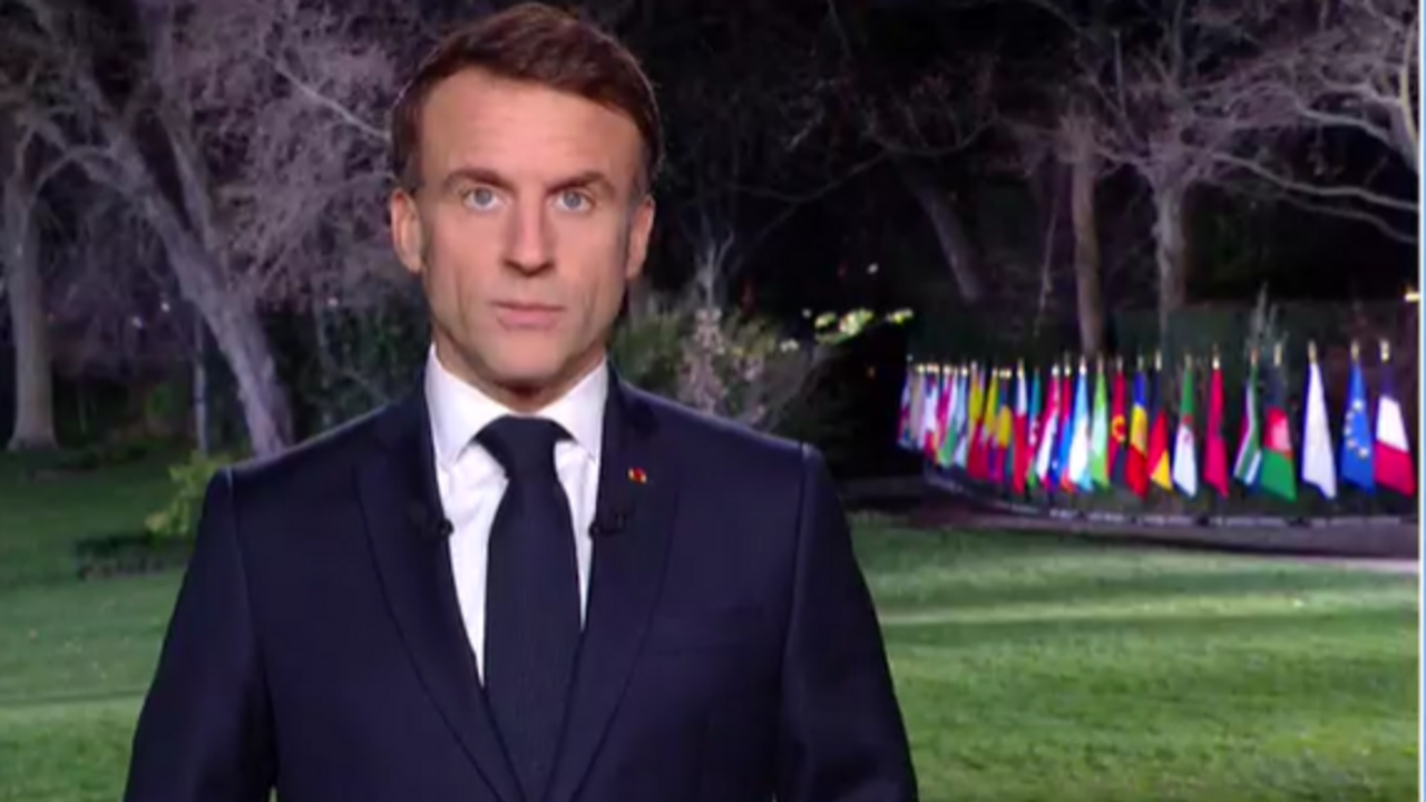 "Macron Declares 2024 'Year of Determination' for France"