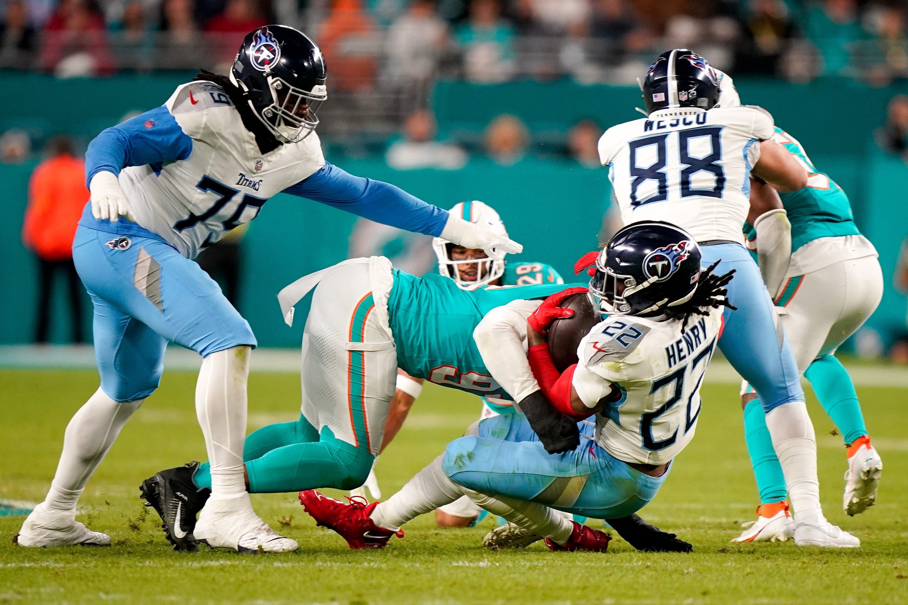 "Top Pass Rusher Cut, Dolphins' Howard Eyes AFC Playoff Team, Colts Should Sign All-Pro Defender"