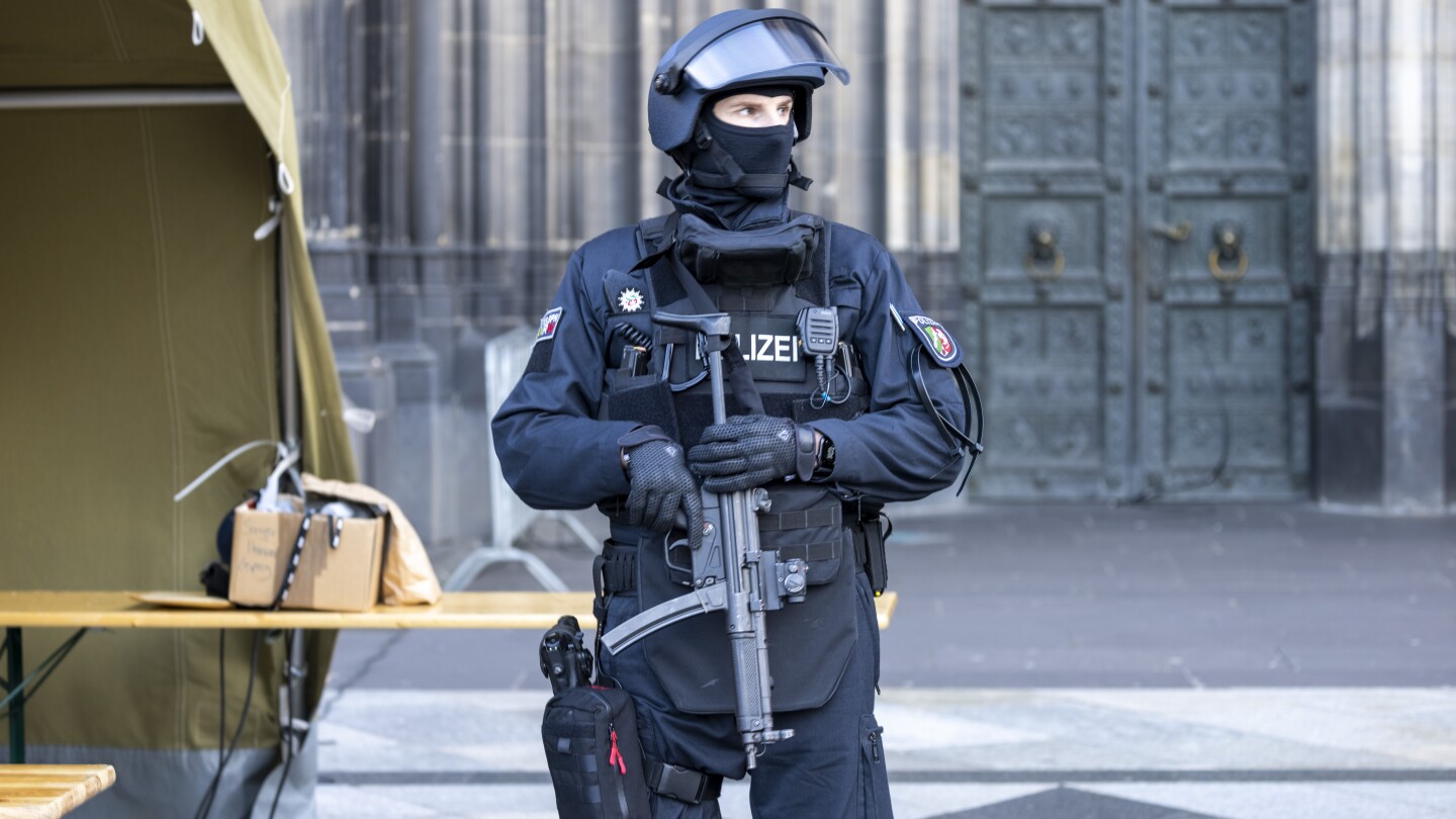 "German Authorities Foil New Year's Eve Terror Plot at Cologne Cathedral, Detain Five Suspects"