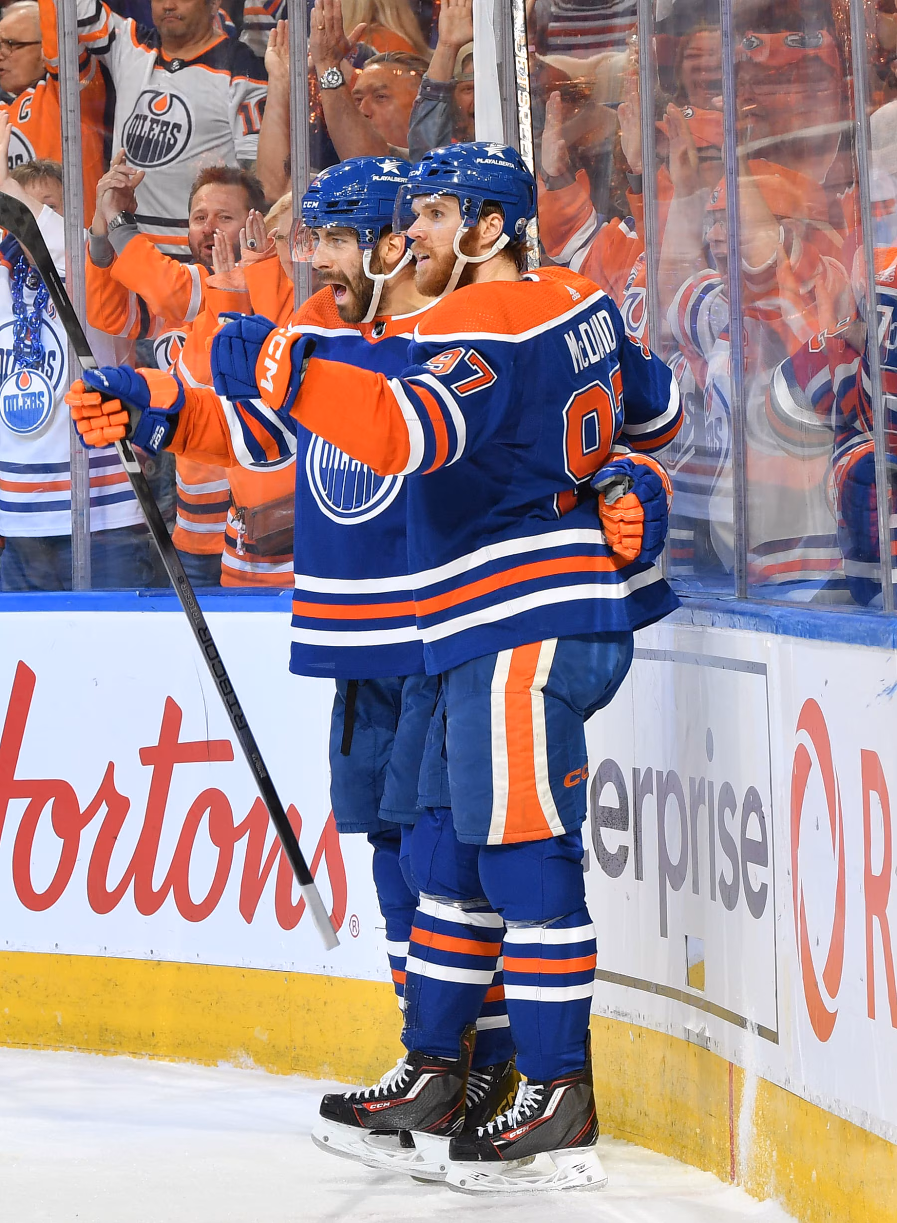 Featured image for Oilers Tie Series with Game 4 Win Over Stars