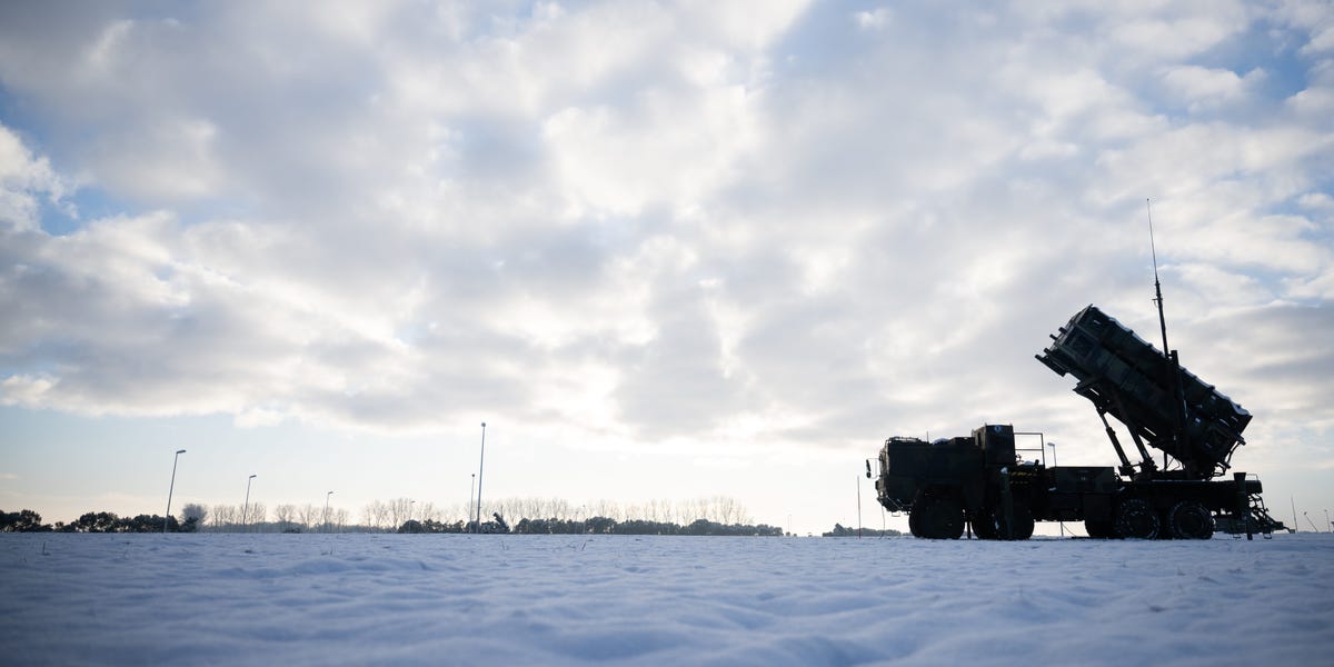 "Ukraine's Air Force Gains Momentum as Russia's Aerial Power Wanes"