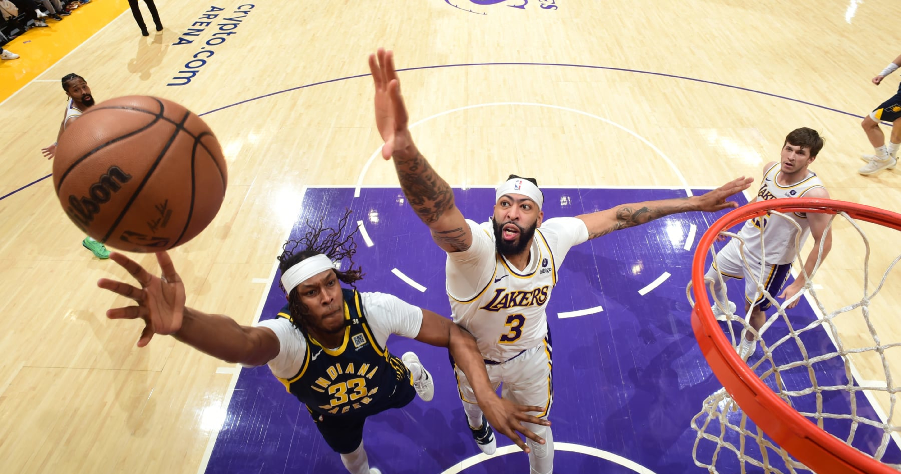 "2024 NBA Playoff Predictions: Lakers' Dominant Win Over Pacers Shakes Up Standings"